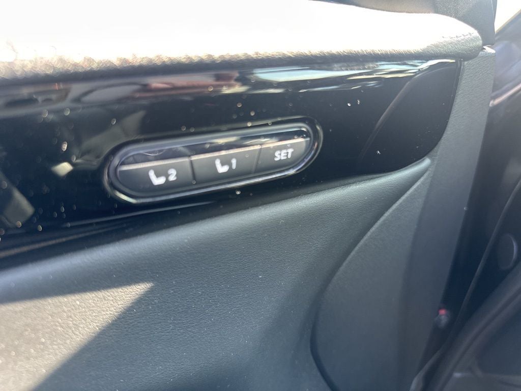 2023 INFINITI QX60 PURE