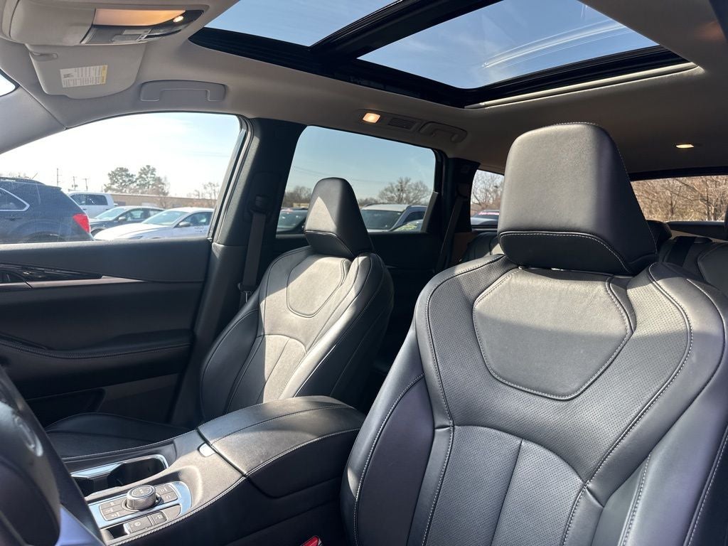 2023 INFINITI QX60 PURE