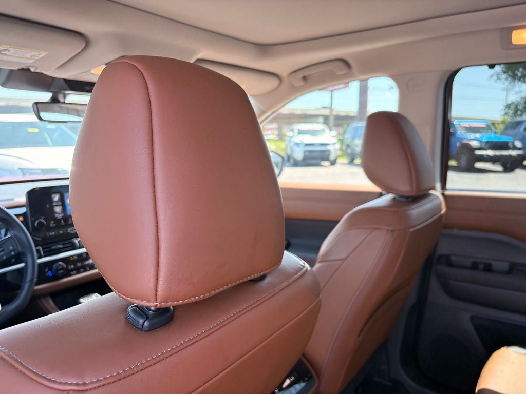 2025 Nissan Pathfinder Platinum