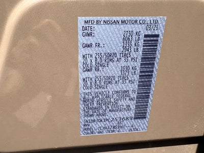 2023 Nissan Pathfinder Platinum