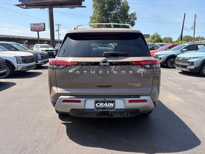 2023 Nissan Pathfinder Platinum