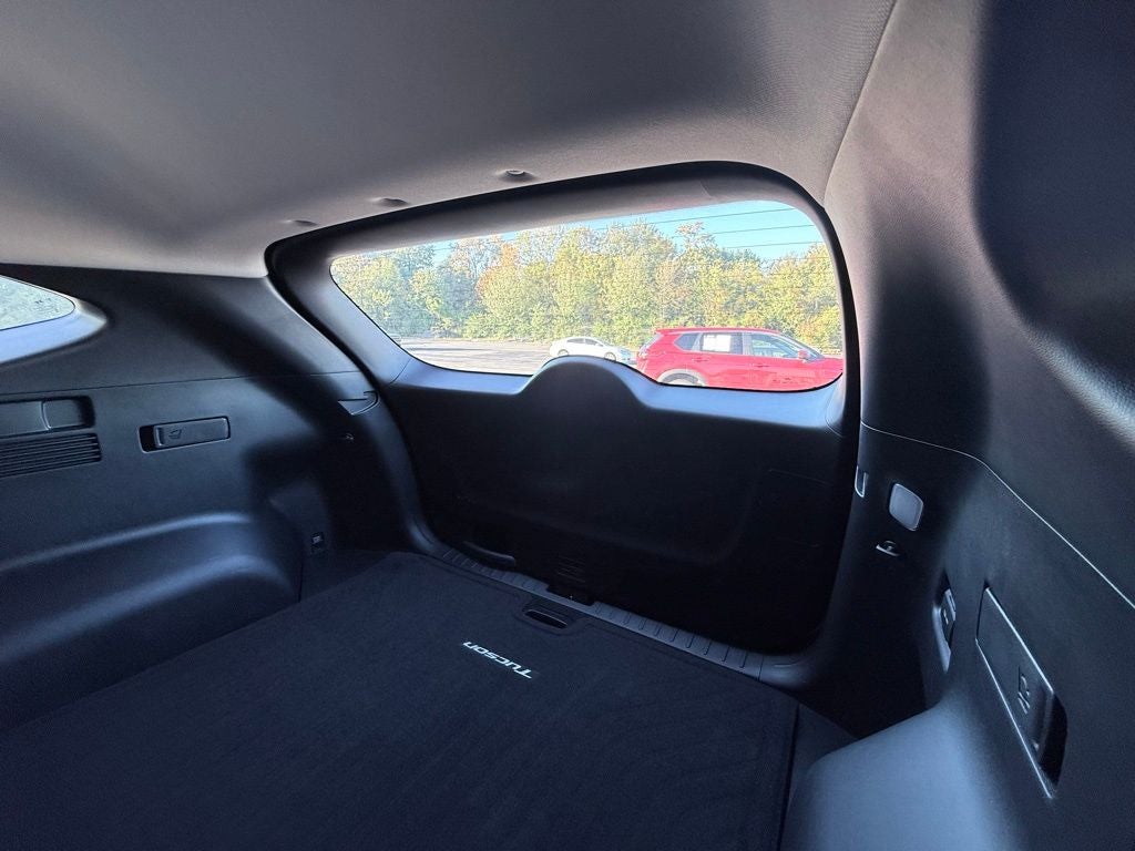 2025 Hyundai Tucson SE