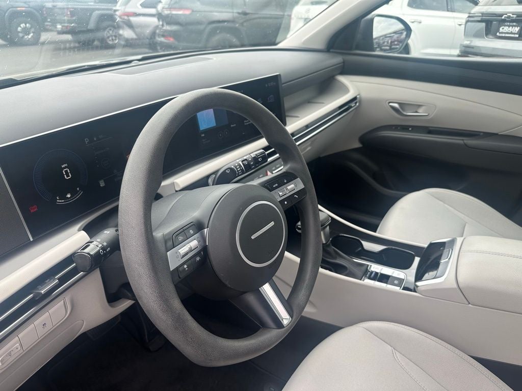 2025 Hyundai Tucson SE AWD