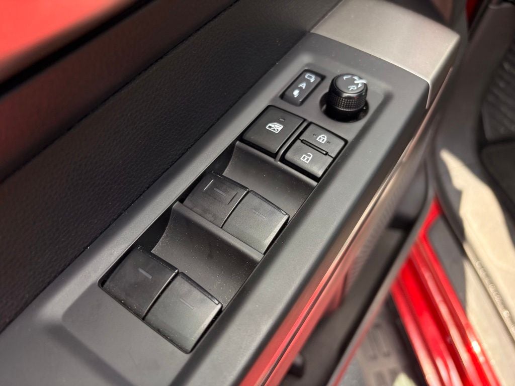 2025 Toyota Sequoia SR5