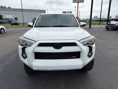 2023 Toyota 4Runner SR5 Premium LIFTED!! / 1-OWNER / CLEAN CAR-FAX