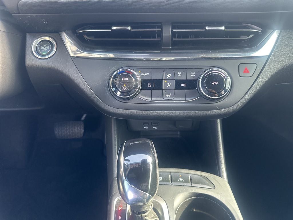 2025 Buick Envista Preferred