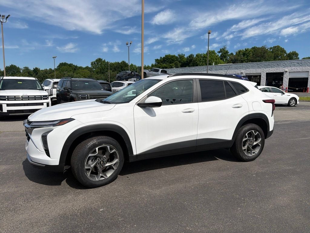 2024 Chevrolet Trax LT