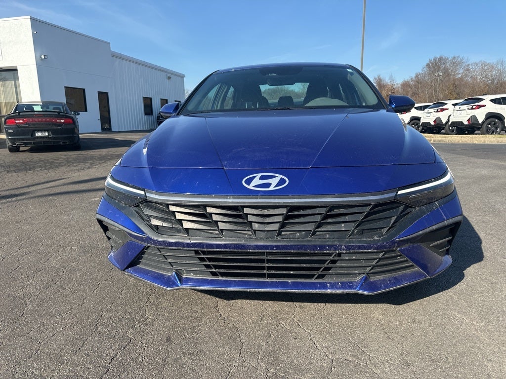 2024 Hyundai Elantra SE