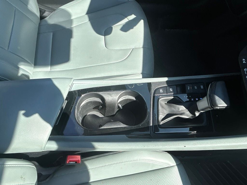 2024 Hyundai Elantra Hybrid Limited