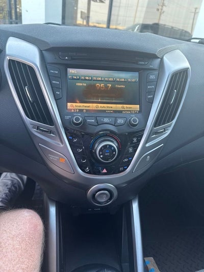 2013 Hyundai Veloster w/Gray Int