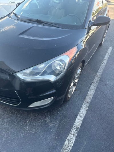 2013 Hyundai Veloster w/Gray Int