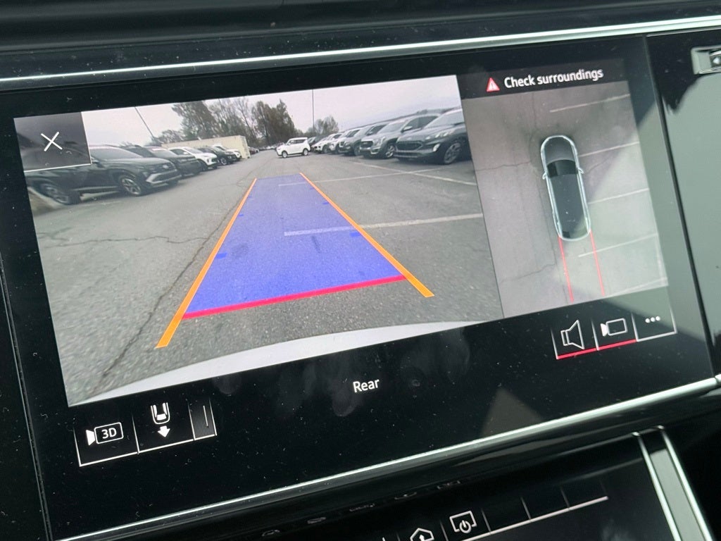 2020 Audi Q8 55 Premium Plus quattro