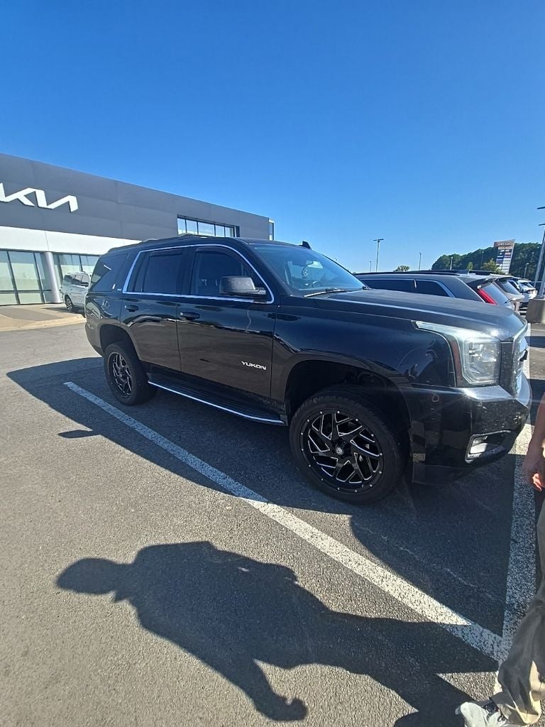 2017 GMC Yukon SLT