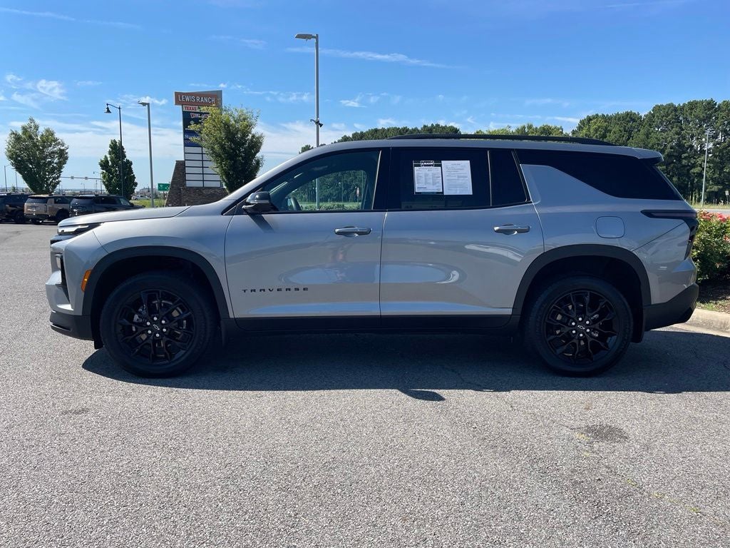 2026 Chevrolet Traverse LT 2LT