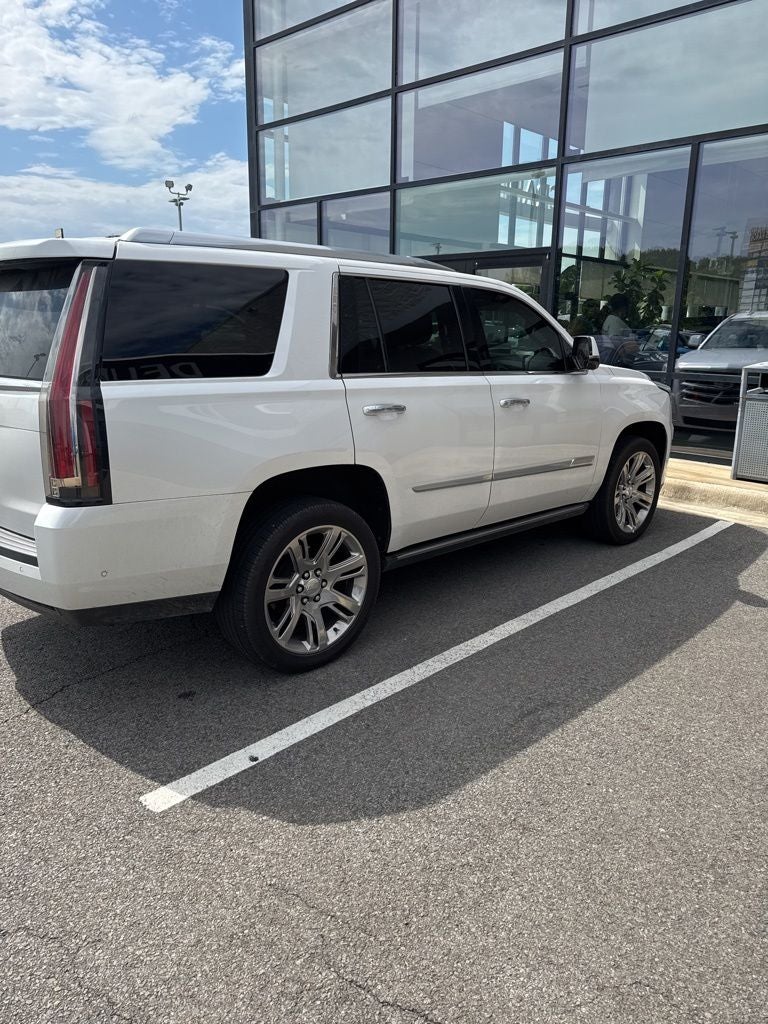 2020 Cadillac Escalade Premium Luxury