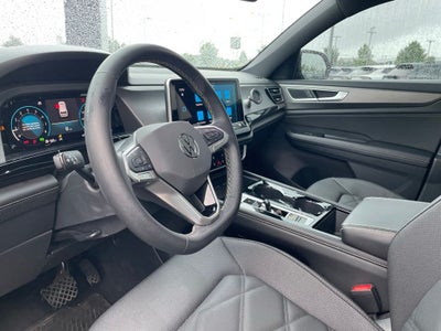 2024 Volkswagen Atlas Cross Sport 2.0T SE w/Technology