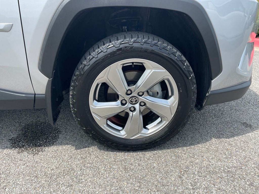 2021 Toyota RAV4 Hybrid XLE Premium