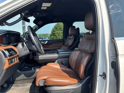 2023 Lincoln Navigator L Reserve