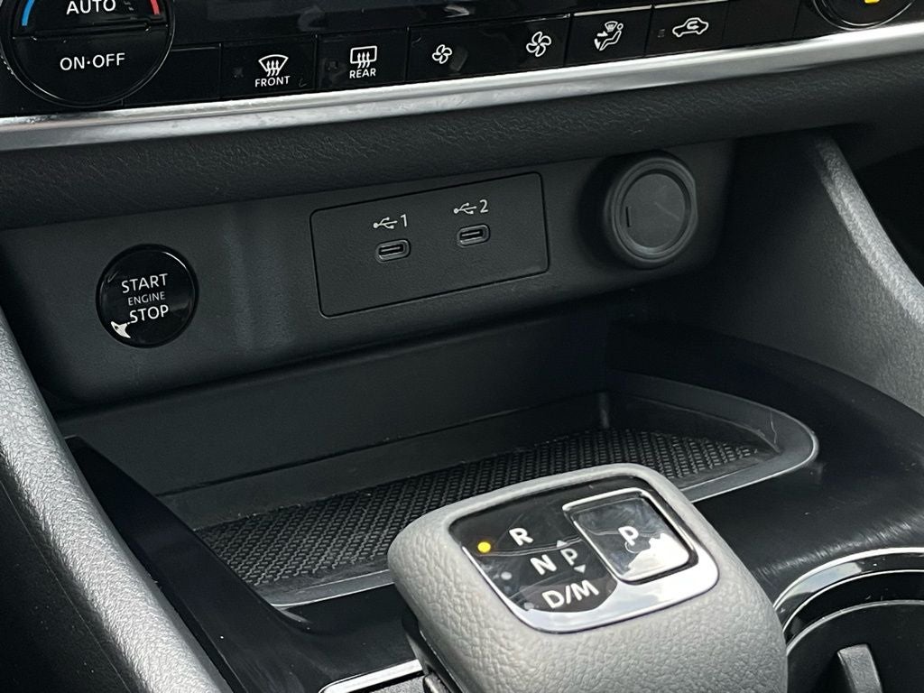 2025 Nissan Rogue Rock Creek