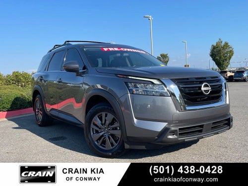 2022 Nissan Pathfinder SV