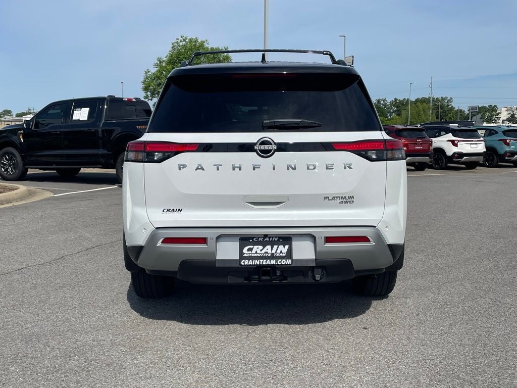 2025 Nissan Pathfinder Platinum