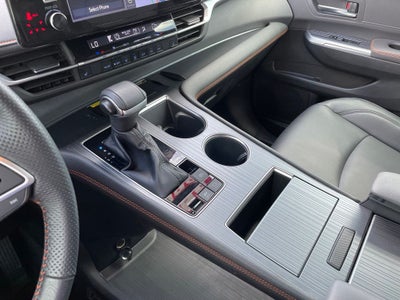 2022 Toyota Sienna XSE 7 Passenger