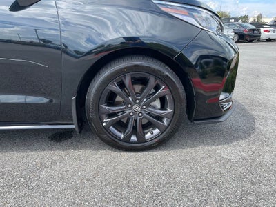 2022 Toyota Sienna XSE 7 Passenger