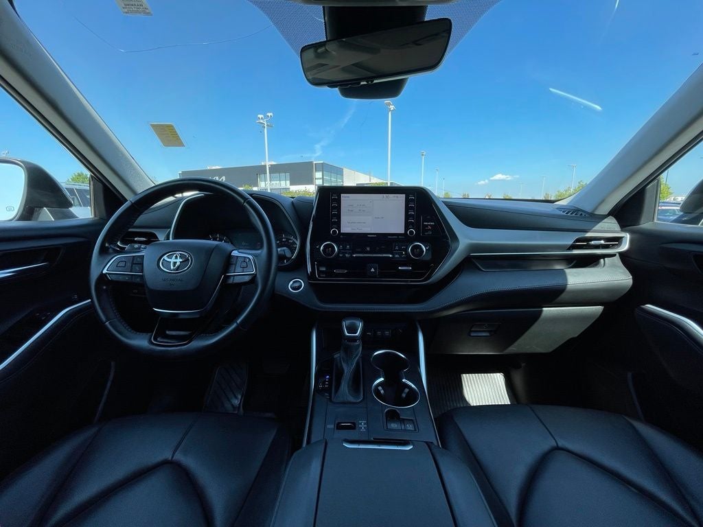 2021 Toyota Highlander XLE