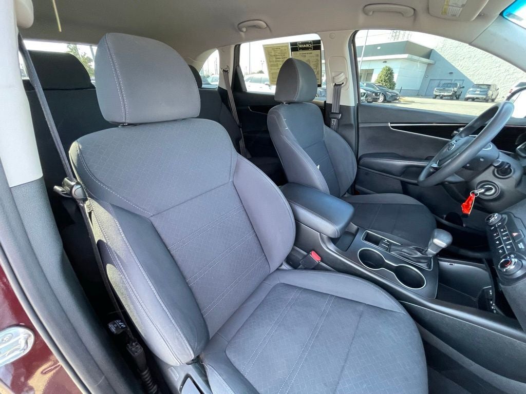 2020 Kia Sorento LX
