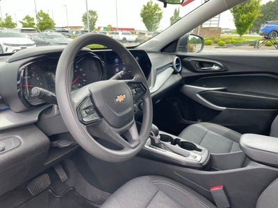 2025 Chevrolet Trax LS