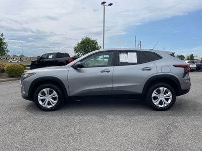 2025 Chevrolet Trax LS