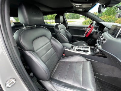 2019 Kia Stinger GT2