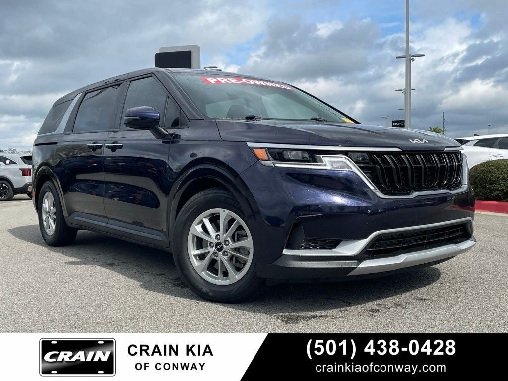 2024 Kia Carnival LX