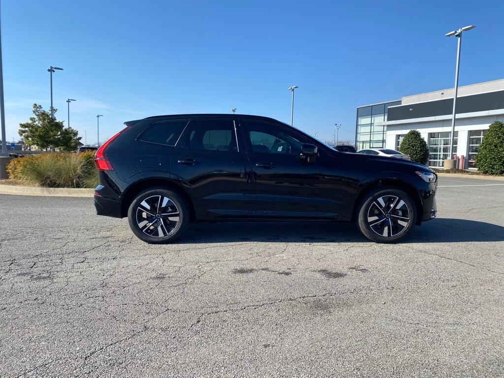 2026 Volvo XC60 B5 Core