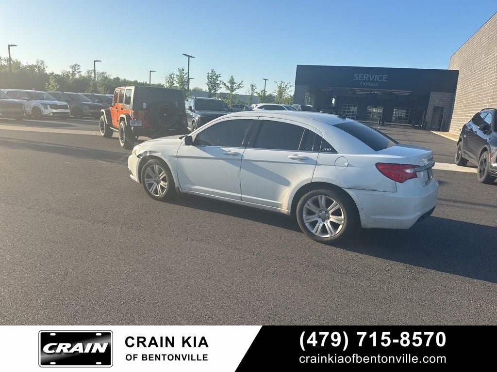 2013 Chrysler 200 Touring - WHOLESALE / AS-IS