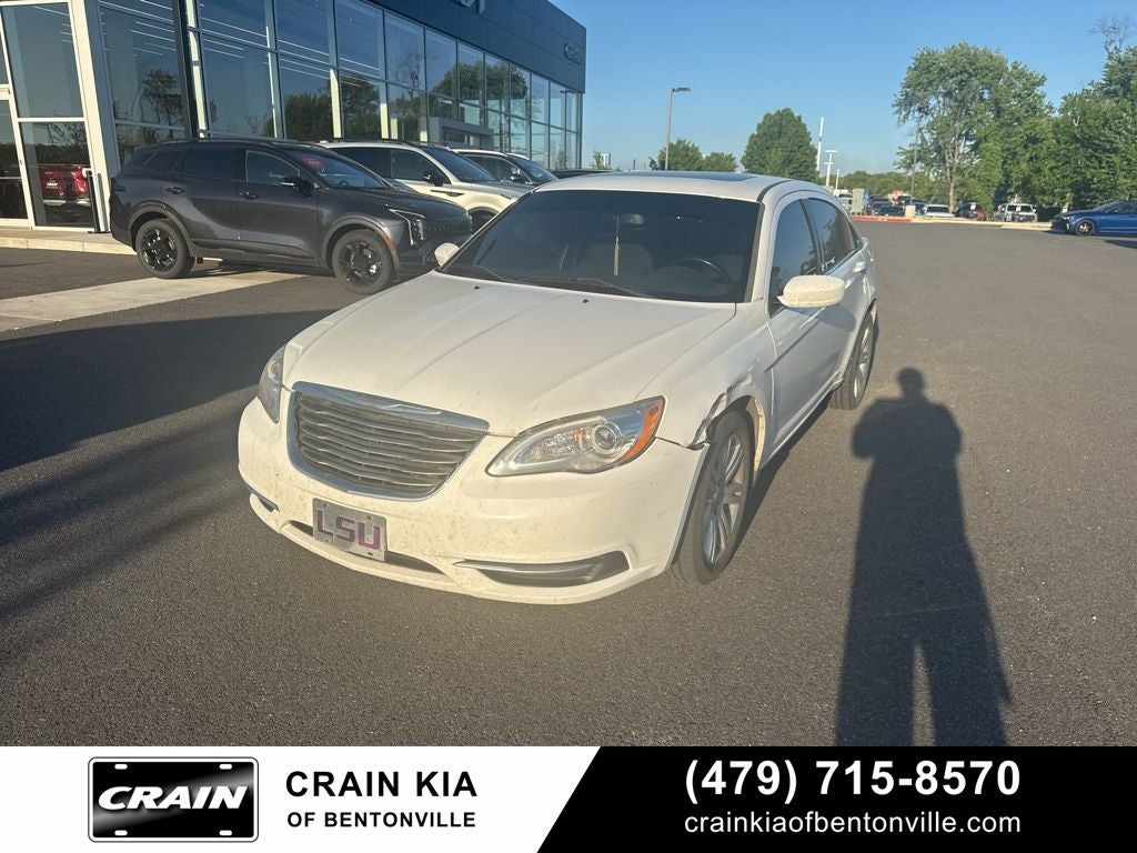 2013 Chrysler 200 Touring - WHOLESALE / AS-IS