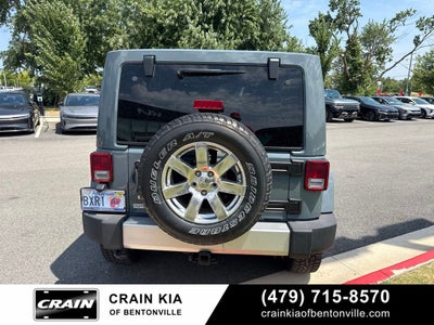 2014 Jeep Wrangler Unlimited Sahara - 4WD / CLEAN CARFAX