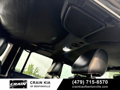 2015 Jeep Wrangler Unlimited Rubicon - 4WD / CLEAN CARFAX HISTORY