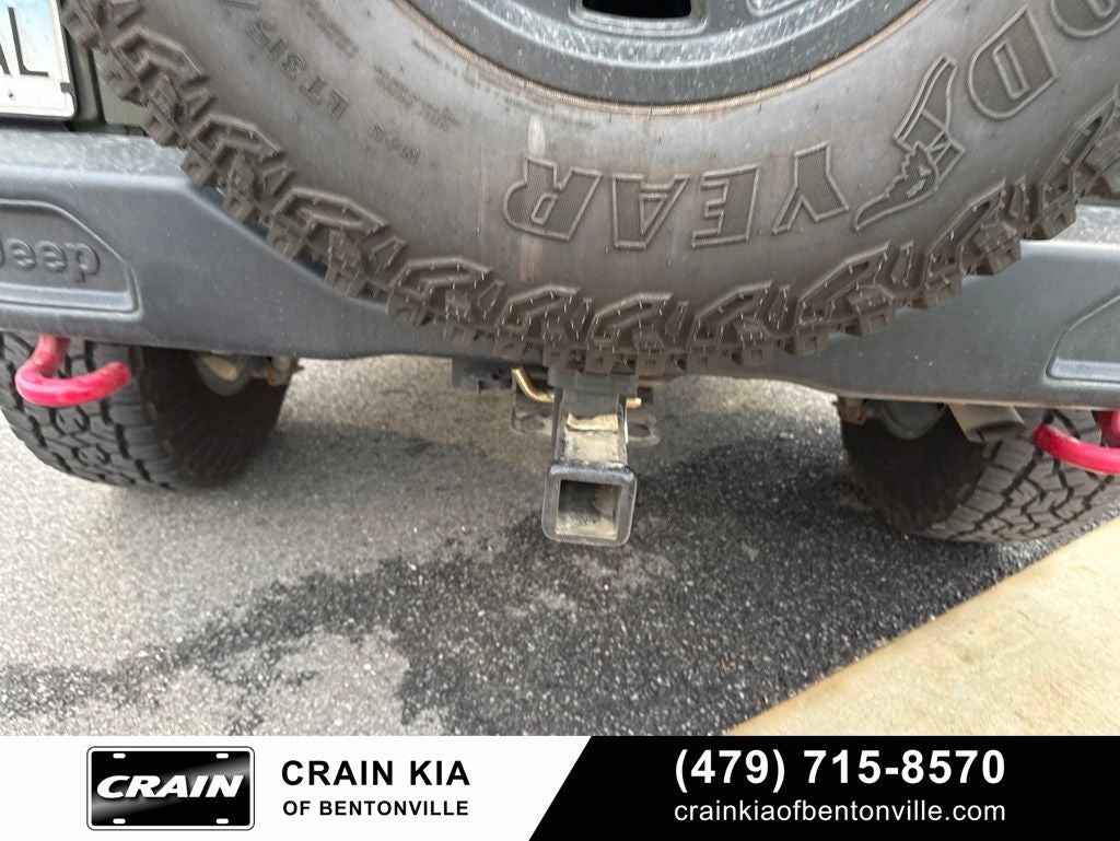 2015 Jeep Wrangler Unlimited Rubicon - 4WD / CLEAN CARFAX HISTORY