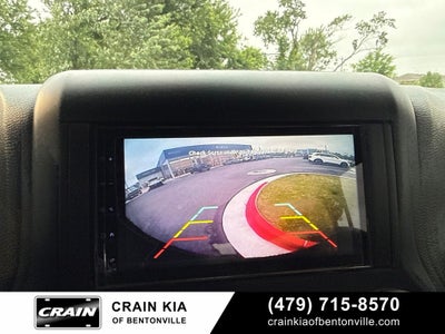 2015 Jeep Wrangler Unlimited Rubicon - 4WD / CLEAN CARFAX HISTORY