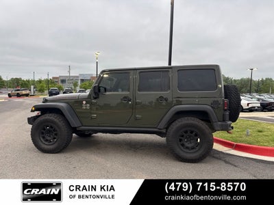 2015 Jeep Wrangler Unlimited Rubicon - 4WD / CLEAN CARFAX HISTORY