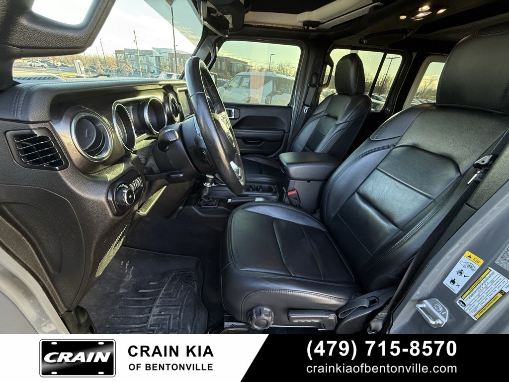 2019 Jeep Wrangler Unlimited Sahara Altitude - 4WD