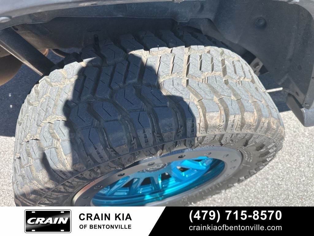2018 Jeep Wrangler Unlimited Sahara - $48,230 MSRP / 4WD / ONE OWNER / LIFTED!