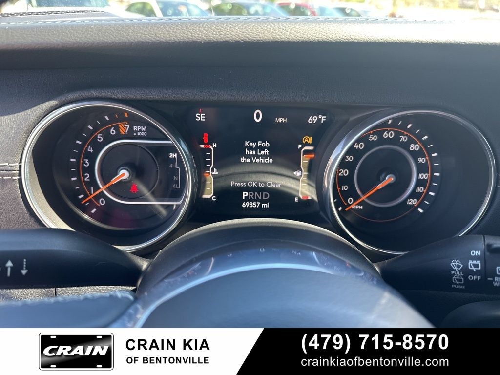 2018 Jeep Wrangler Unlimited Sahara - $48,230 MSRP / 4WD / ONE OWNER / LIFTED!