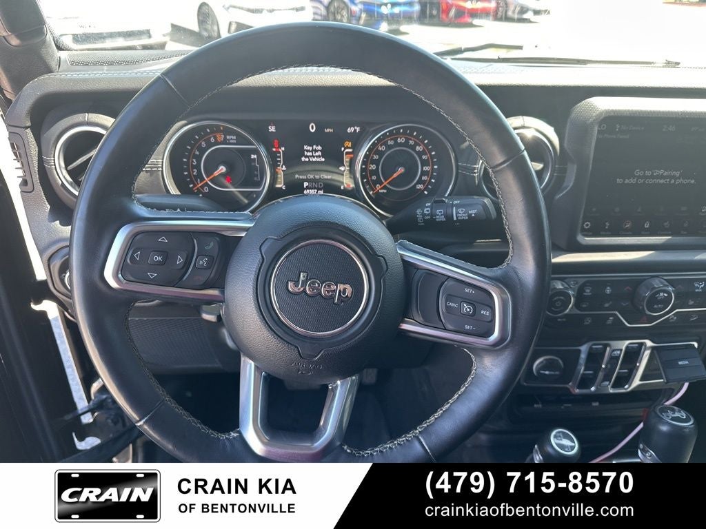 2018 Jeep Wrangler Unlimited Sahara - $48,230 MSRP / 4WD / ONE OWNER / LIFTED!