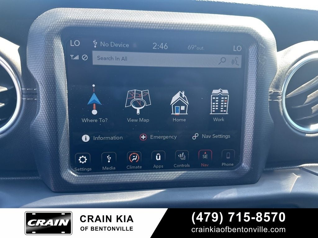 2018 Jeep Wrangler Unlimited Sahara - $48,230 MSRP / 4WD / ONE OWNER / LIFTED!