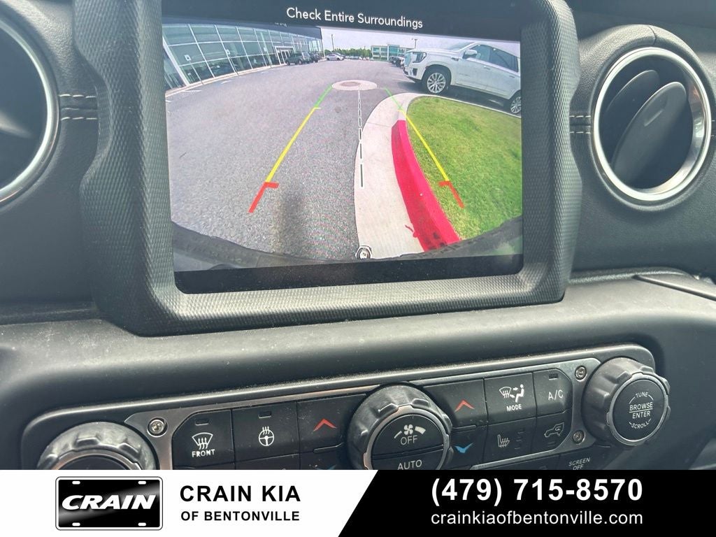 2018 Jeep Wrangler Unlimited Sahara - 4WD / SKY ONE TOUCH