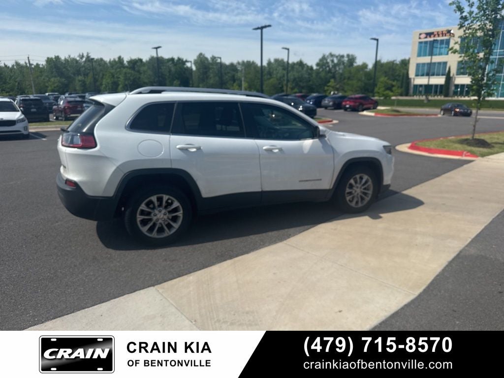 2019 Jeep Cherokee Latitude - CARFAX ONE OWNER