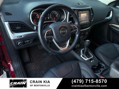 2016 Jeep Cherokee Latitude - CLEAN CARFAX