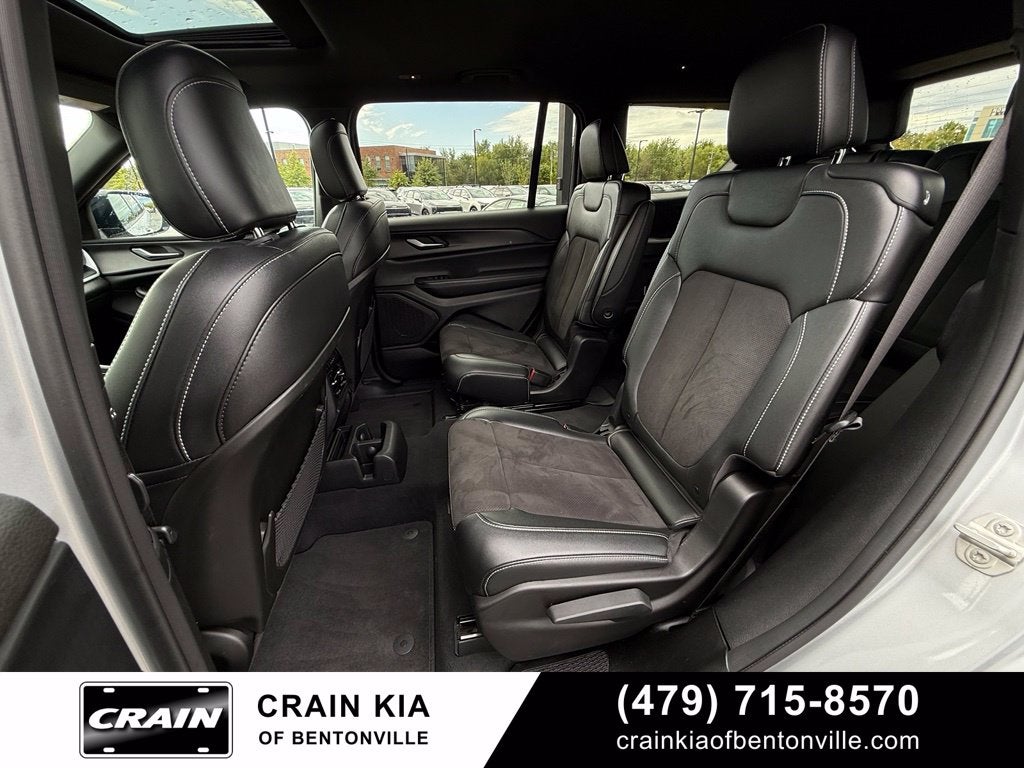 2024 Jeep Grand Cherokee L Altitude X - 4WD / PANORAMIC SUNROOF / CLEAN CARFAX